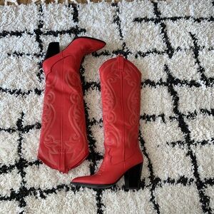 🔴 Steve Madden Women's Lasso Western Boot